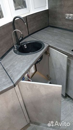 Кухни Мансардные шкафы Распил Лдсп