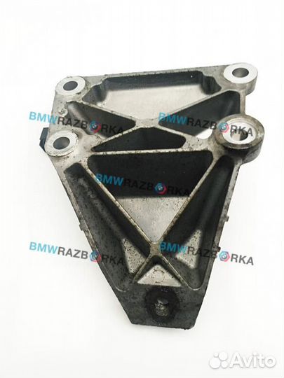 Кронштейн двигателя левый BMW X3 E83 2006