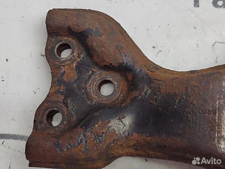 Рычаг передний нижний левый W639 V-class Vito 6