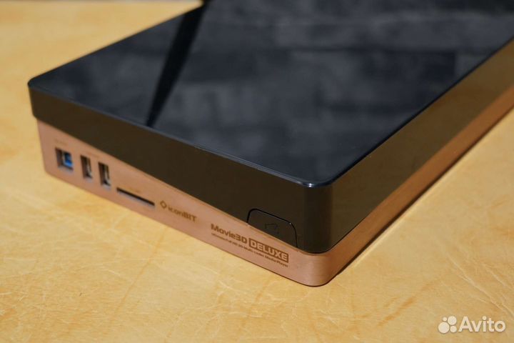 Iconbit Movie3D Pro Deluxe