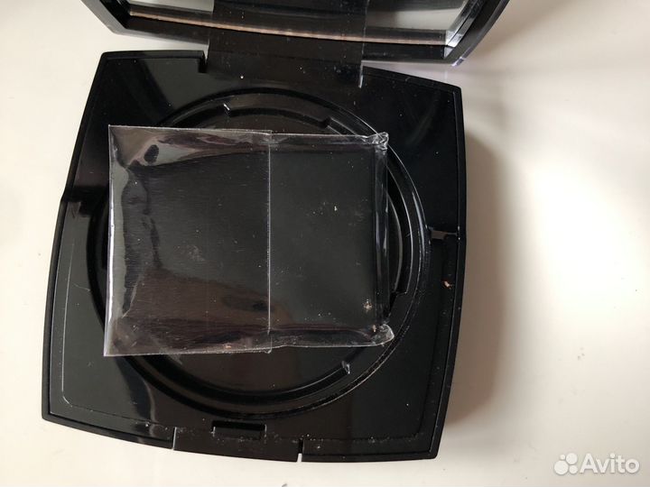 Пудра lancome с эффектом сияние 04