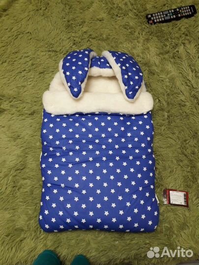 Меховой конверт в коляску