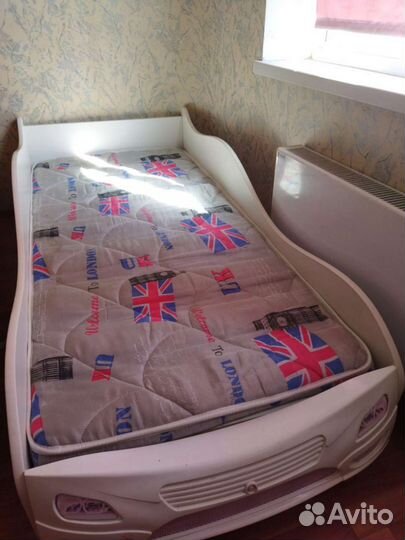 Детская кровать от 3 лет с матрасом бу