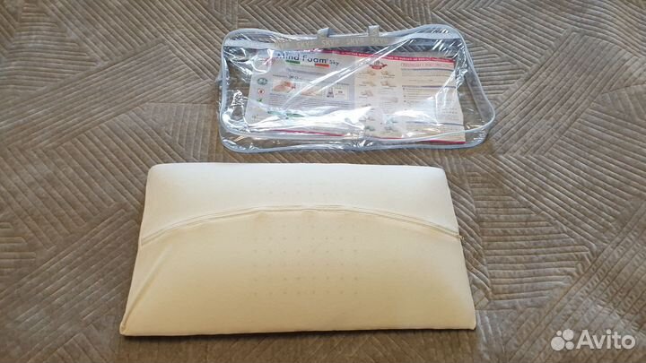 Подушка одеяло плед