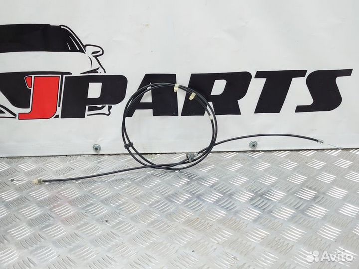Трос открывания капота Mitsubishi Outlander
