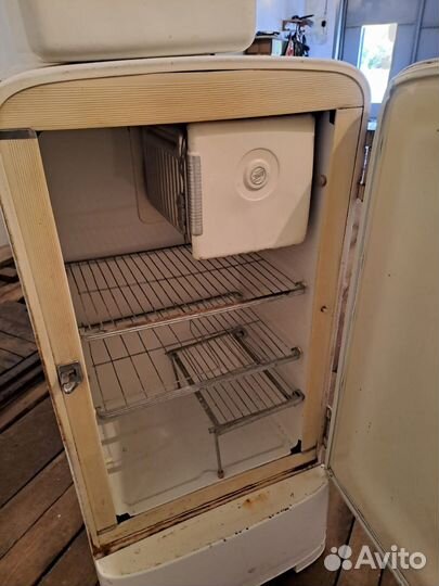 Холодильник ЗИЛ