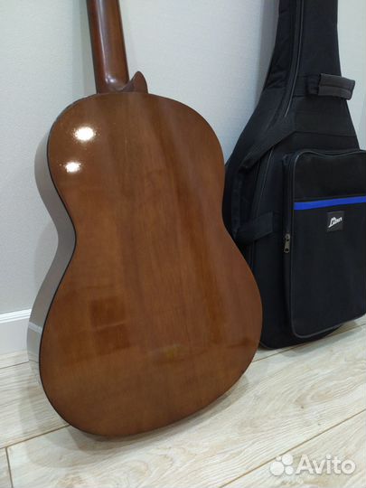 Акустическая (классическая) гитара Yamaha C40