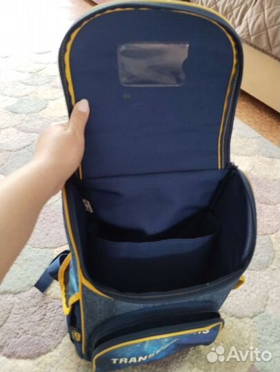 Школьный рюкзак для мальчика и девочки