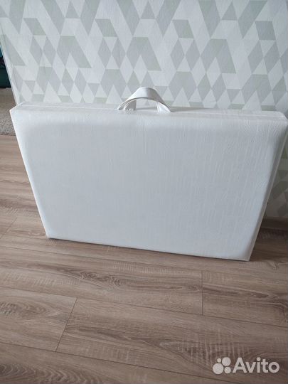 Кушетка для наращивания ресниц бу