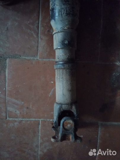 Карданный вал задний карданToyota Land Cruiser 200