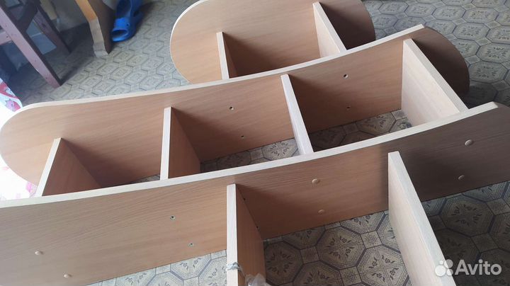 Полка настенная навесная