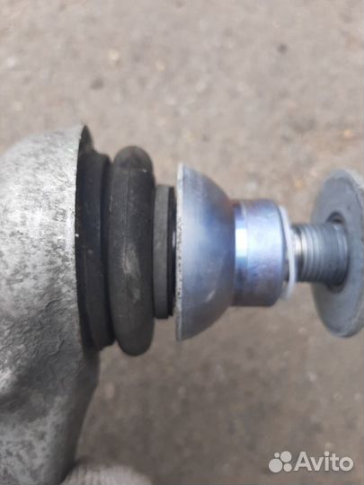 Рычаг подвески передний правый Mercedes C-Class