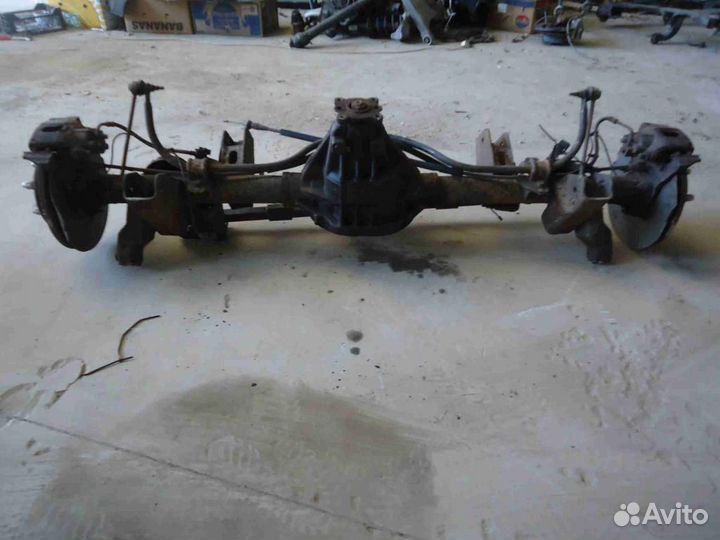 Мост задний Jeep Commander