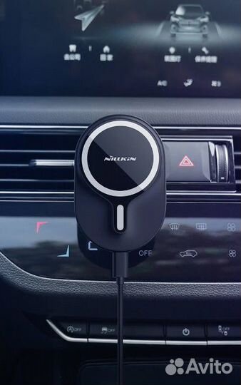 Держатель для iPhone MagSafe Nillkin с зарядкой