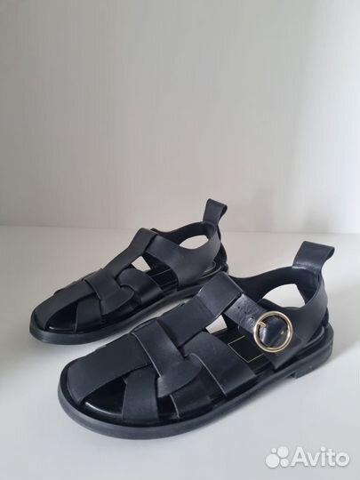 Сандалии кожаные Zara 39