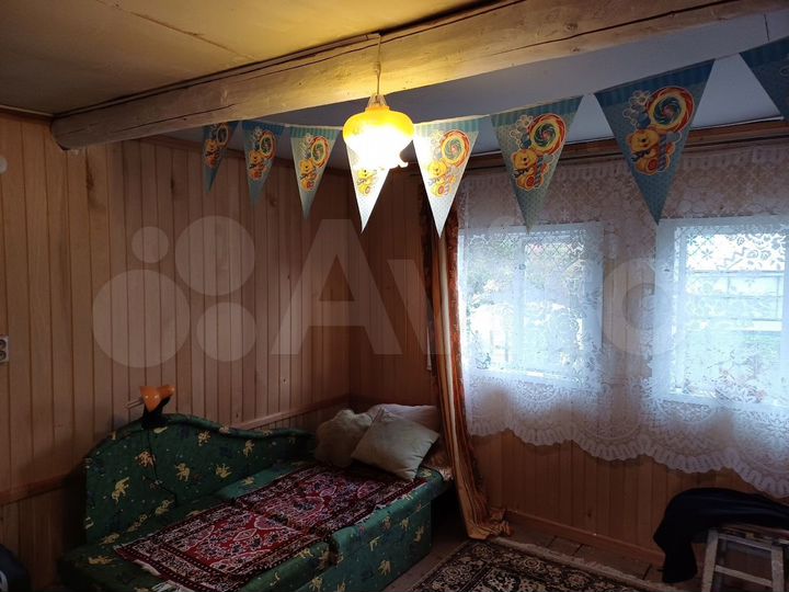 Дом 20 м² на участке 4 сот.