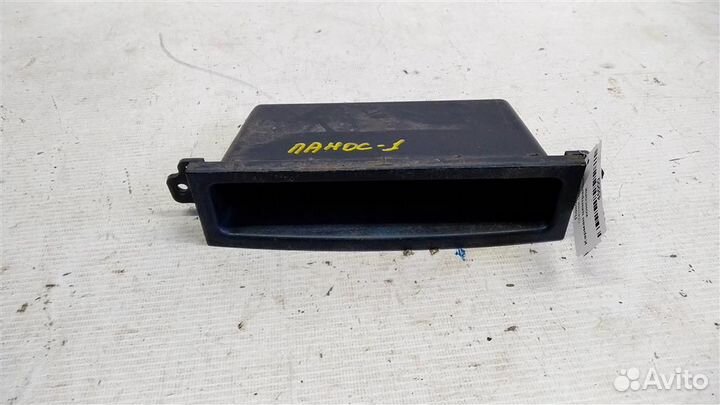 Карман консоли центральной Chevrolet Lanos 1