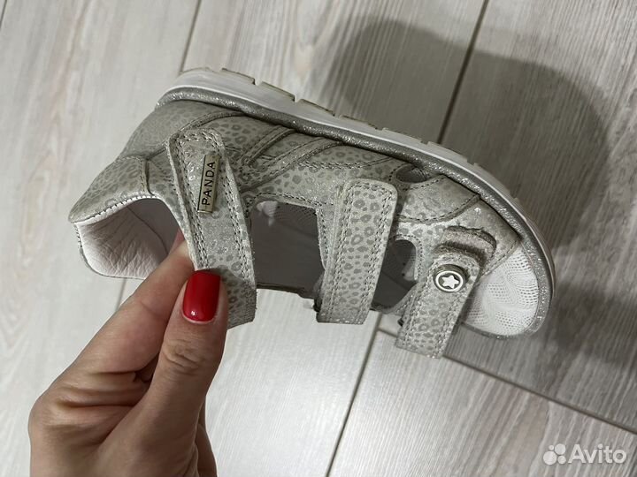 Босоножки для девочки 27 размер в сад