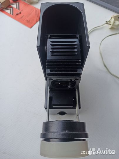 Новый диапроектор свет из СССР