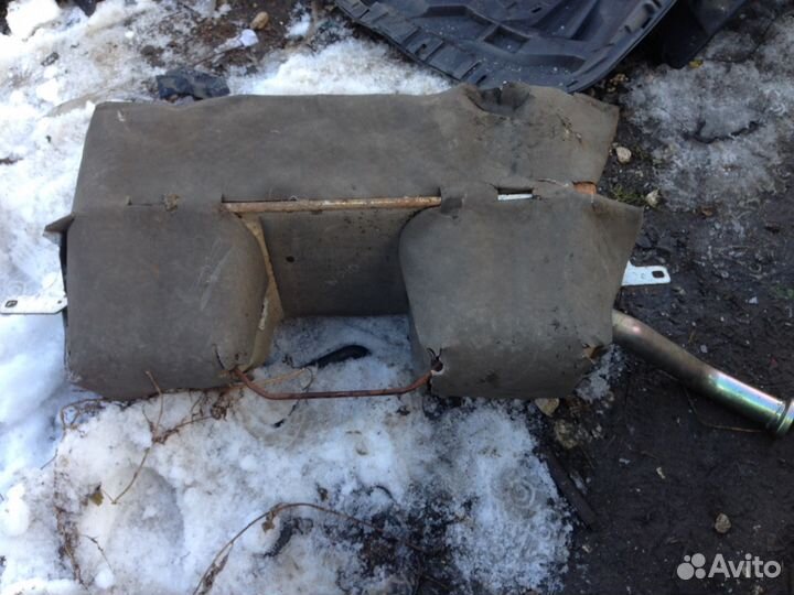 Бензобак Мерседес W210