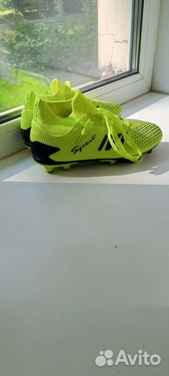 Футбольные бутсы 38 размер новые