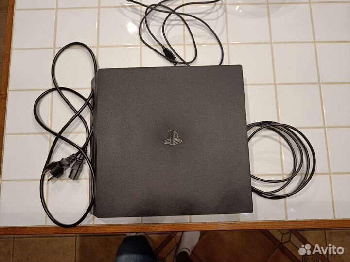 Sony ps4 pro 1tb