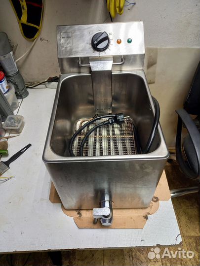 Фритюрница профессиональная бу