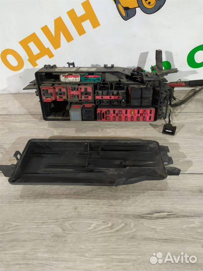 Блок предохранителей Ford-Форд Fiesta 1995-2001