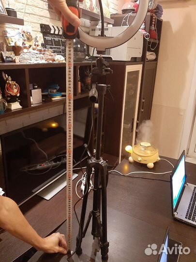 Кольцевая лампа со штативом для телефона (26см)