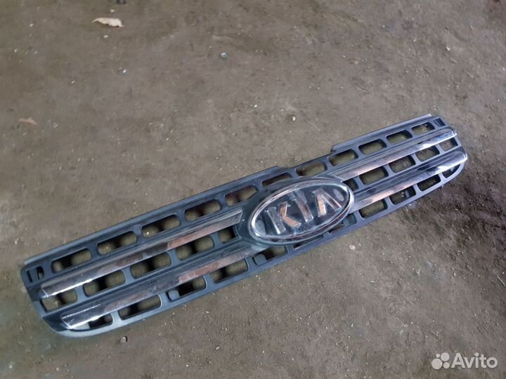 Решётка радиатора Kia sportage 2 2004-2010г
