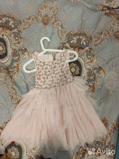 Платье праздничное 128