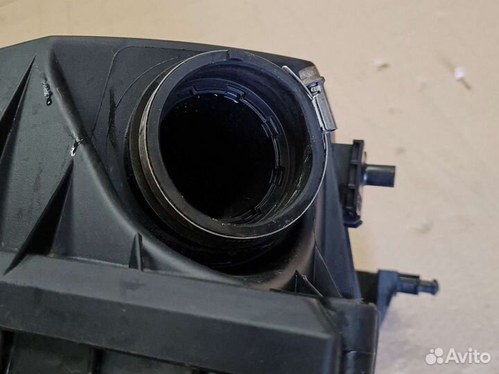 Корпус воздушного фильтра Opel Corsa C 2000-2006