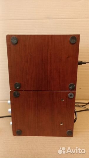 Музыкальный центр Genius