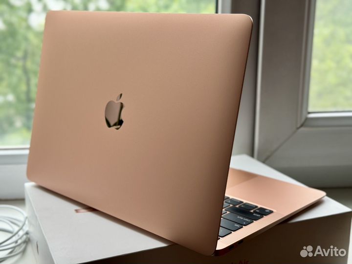 Apple macbook air 13 M1 чек