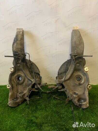 Кулак поворотный передний Lr Rr Vogue 4 L405 306DT