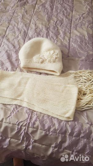 Шапка с шарфом новые
