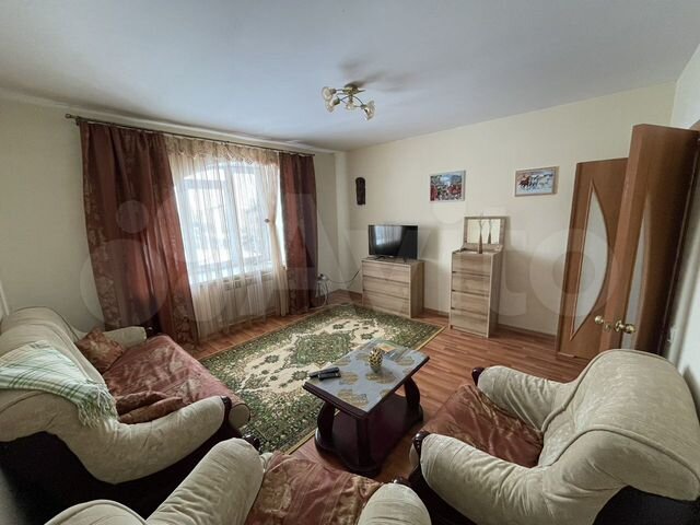 2-к. квартира, 75 м², 3/4 эт.