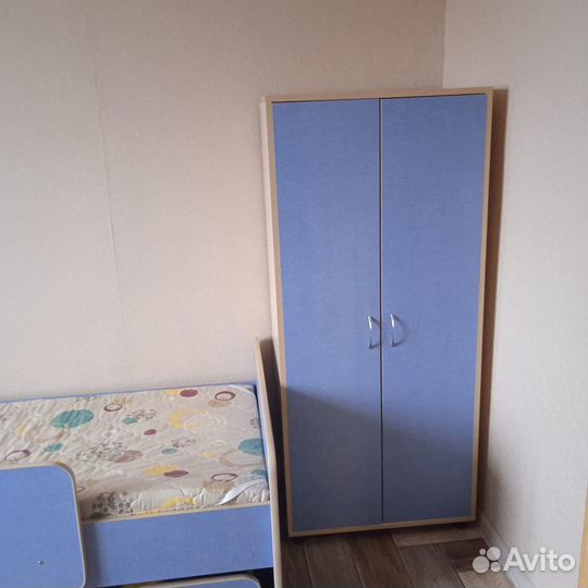 Детскую кровать + 2 ящика+ шкаф+ матрас