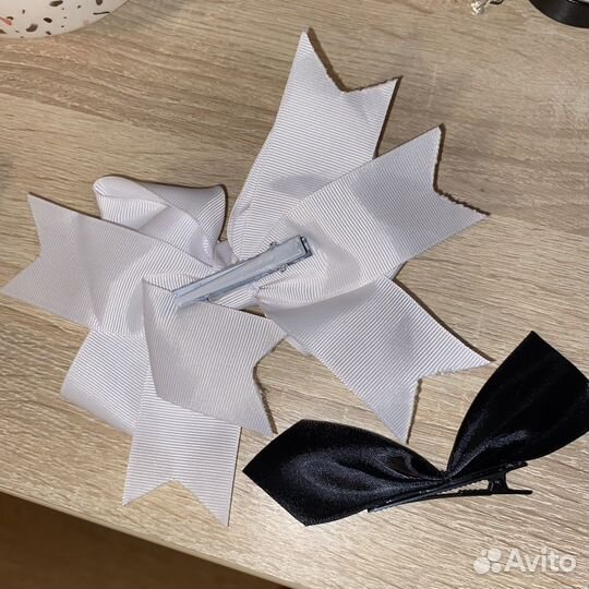 Заколка для волос