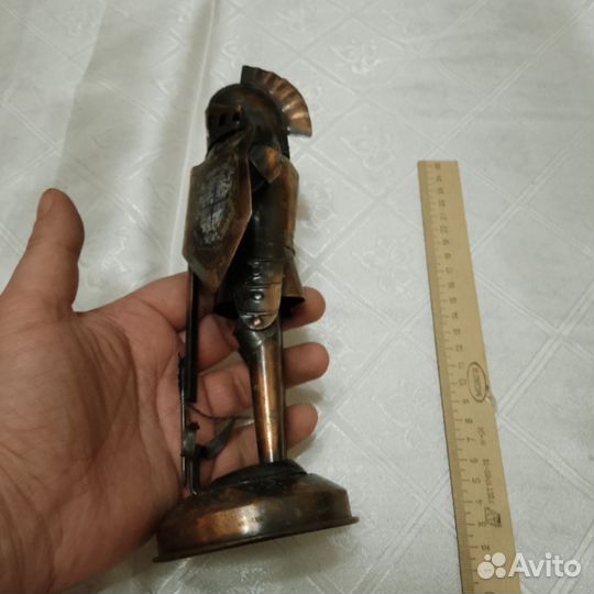 Статуэтка рыцарь винтаж