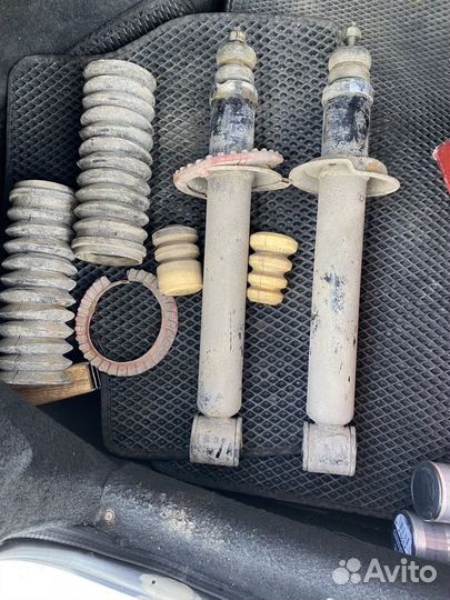 Стойки задние приора