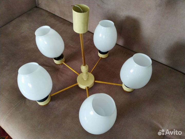 Люстра потолочная