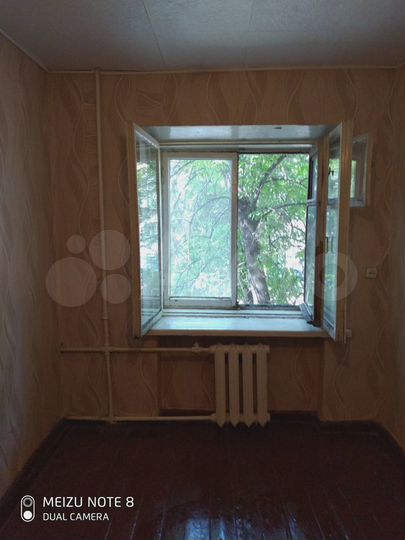 Комната 9 м² в 6-к., 2/4 эт.