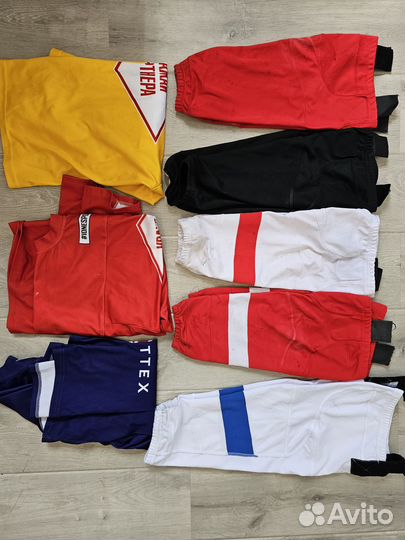 Хоккейная экипировка для детей 4 - 13 лет