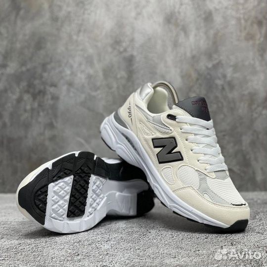 Кроссовки new balance