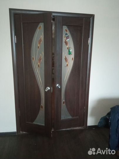 Продам межкомнатные двери бу