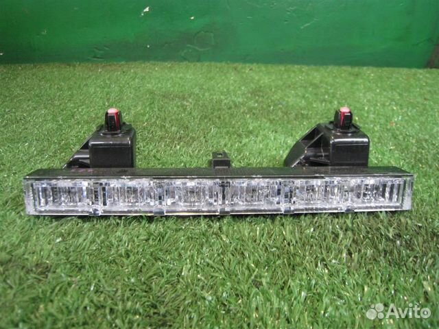 Фонарь задний (стоп-сигнал) Toyota Auris E18 2015