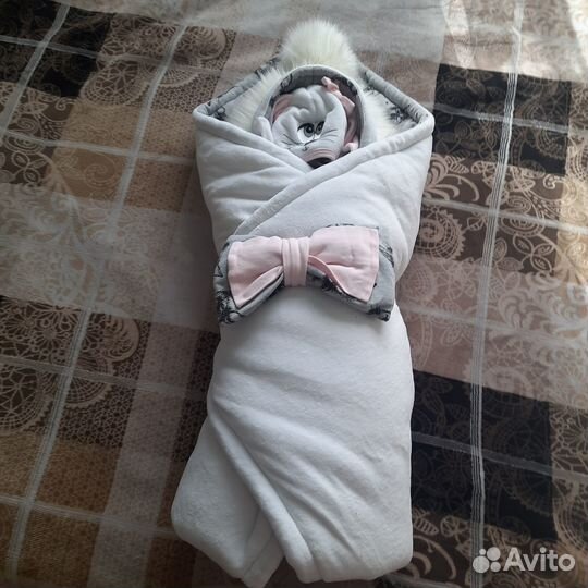 Комплект на выписку для девочки зимний