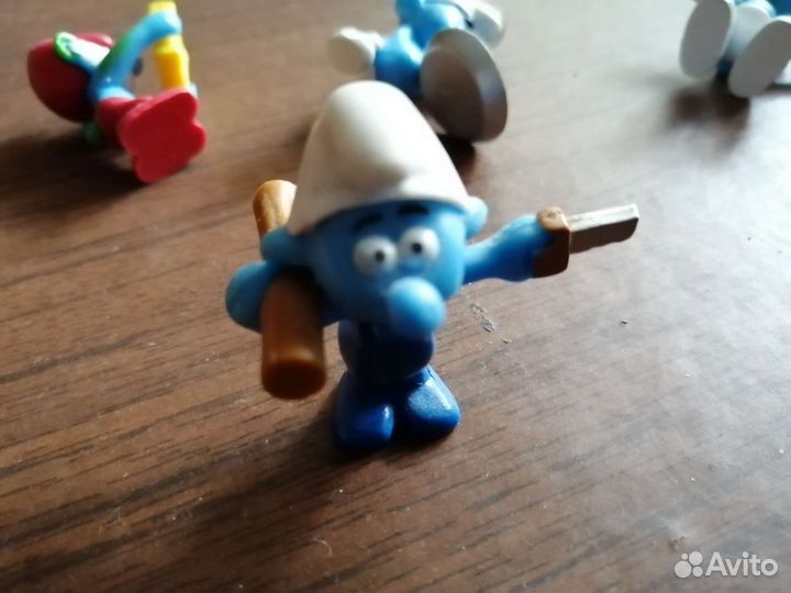 Киндер сюрприз смурфики