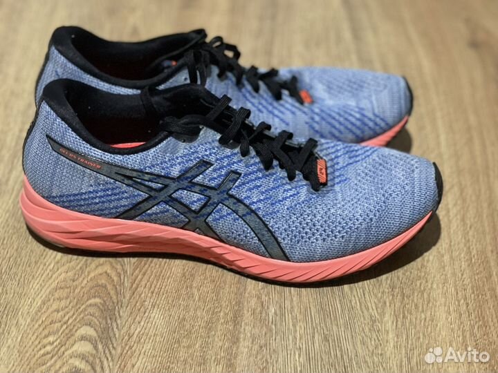 Кроссовки женские 38 размер